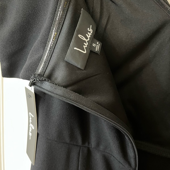 Black off the shoulder gown NWT - Picture 3 of 5